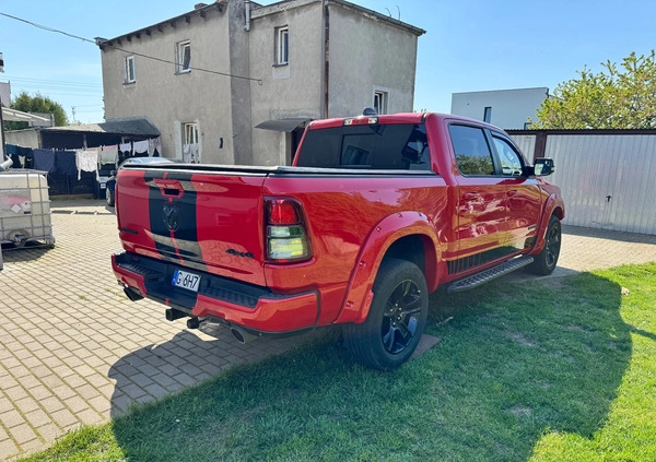 Dodge RAM cena 185000 przebieg: 58000, rok produkcji 2021 z Chojnice małe 121